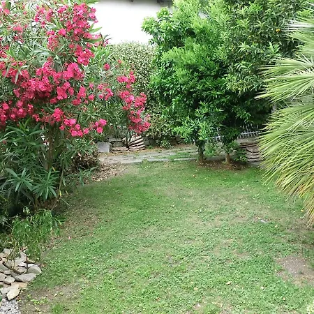 Charmantes Pfarrhaus Mit Seeblick Und Garten * Ghiffa